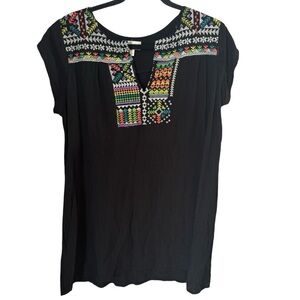 Exist long women’s flounce top black short sleeve SZ L embroidered Aztec print